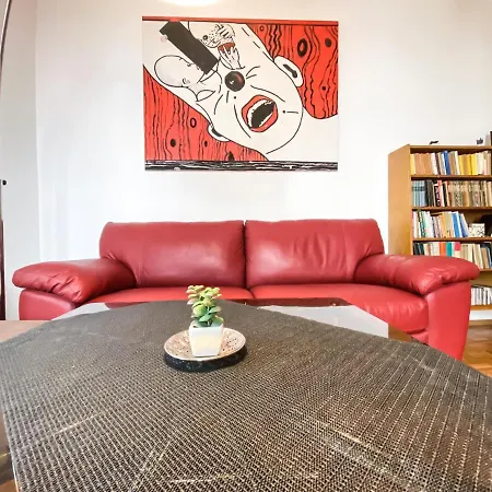 Apartment Historische 3raum Zentrumsnah In - Balkon, Tv, Marmorbad, Privatbibliothek *