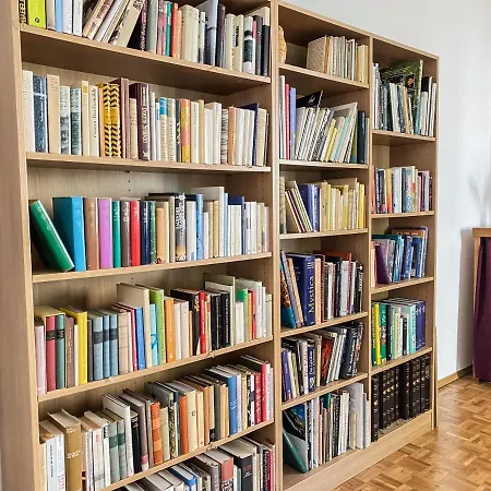 Historische 3raum Zentrumsnah In - Balkon, Tv, Marmorbad, Privatbibliothek Apartment *
